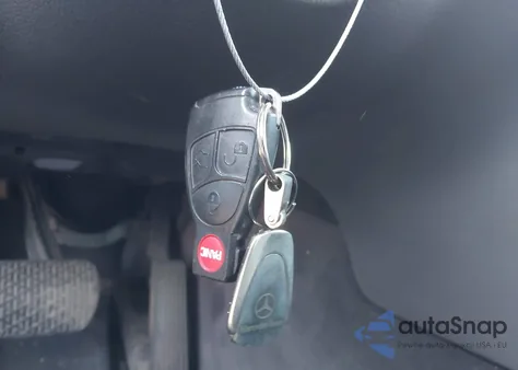 2006 Mercedes-Benz E 350 4Matic from USA, damaged, VIN WDBUF87J76X192447